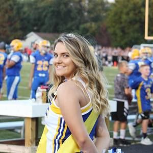 Meet your Posher, Chloe